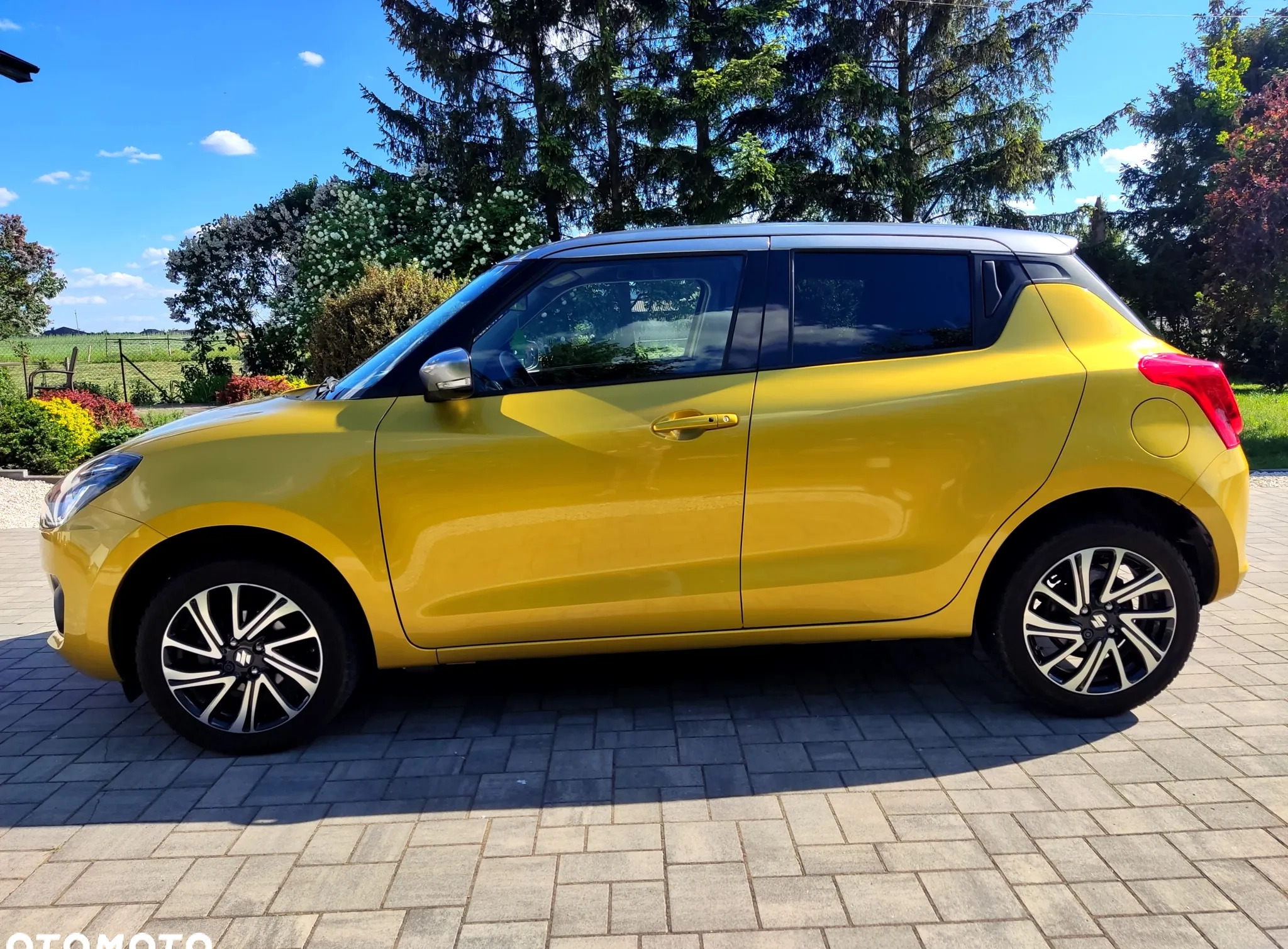 Suzuki Swift cena 58990 przebieg: 22431, rok produkcji 2021 z Bieruń małe 562